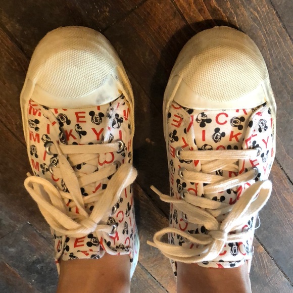 Vtg 1998 Cap toe low top Disney Mickey sneakers 👟 - Picture 2 of 6